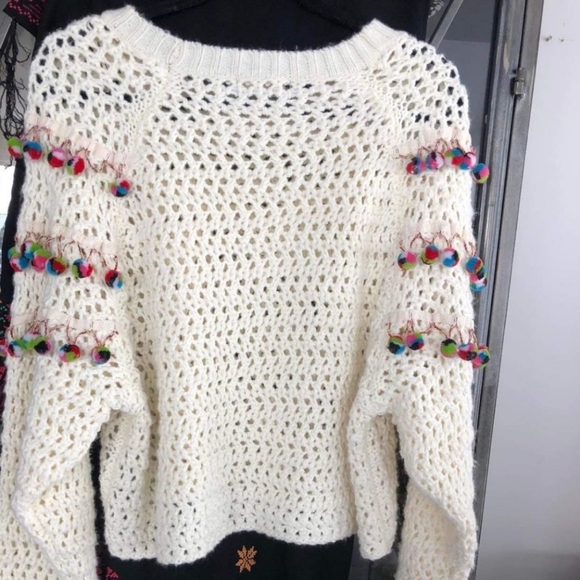 ZARA Knit Chunky Pom Pom Sweater - Picture 4 of 6